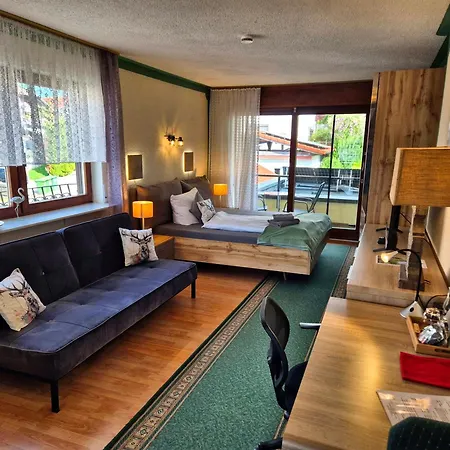 Hotel Schoenblick 3*